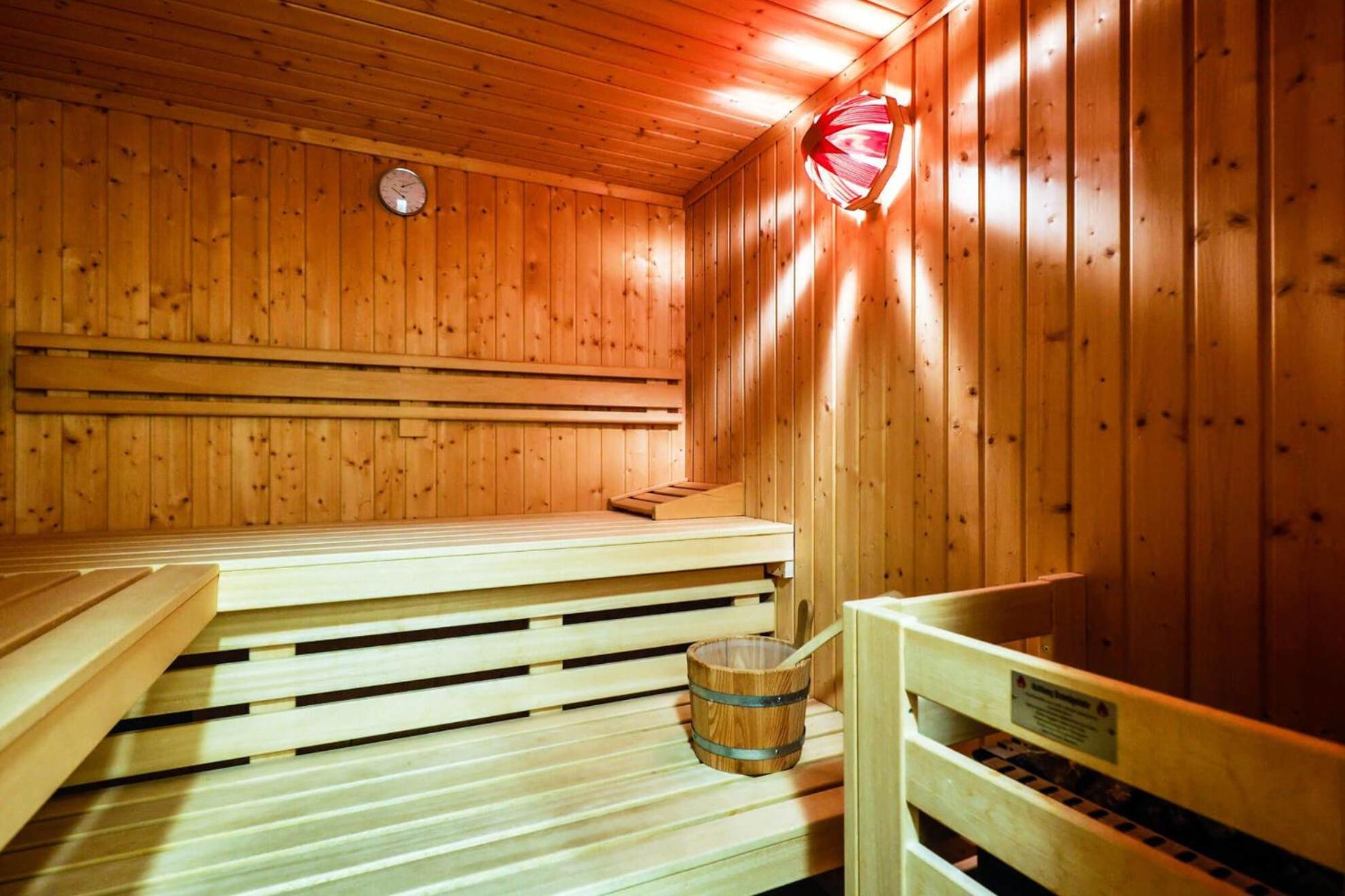 Kuschelnest Unter Reet Mit Pool Und Sauna